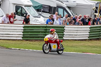 Vintage-motorcycle-club;eventdigitalimages;mallory-park;mallory-park-trackday-photographs;no-limits-trackdays;peter-wileman-photography;trackday-digital-images;trackday-photos;vmcc-festival-1000-bikes-photographs